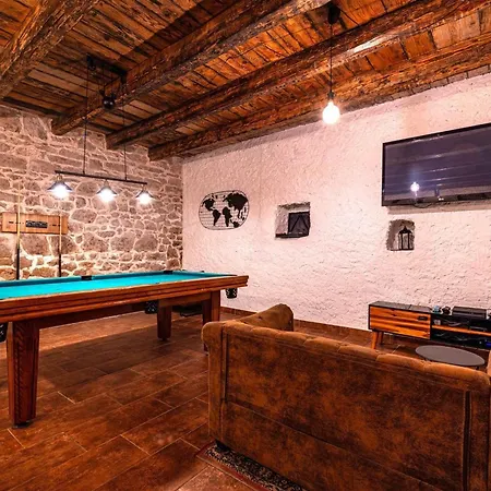 My Dalmatia - Kadulja With Private Pool And Tennis Court Holiday home *