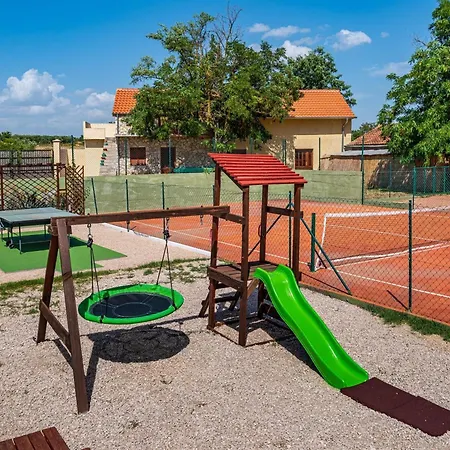 Holiday home My Dalmatia - Kadulja With Private Pool And Tennis Court Sveti Filip i Jakov
